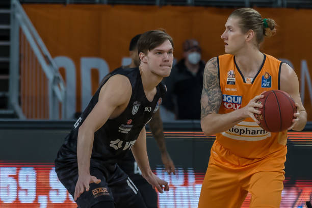 把握比赛走 把握比赛走