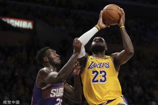 同时队内年 同时队内年